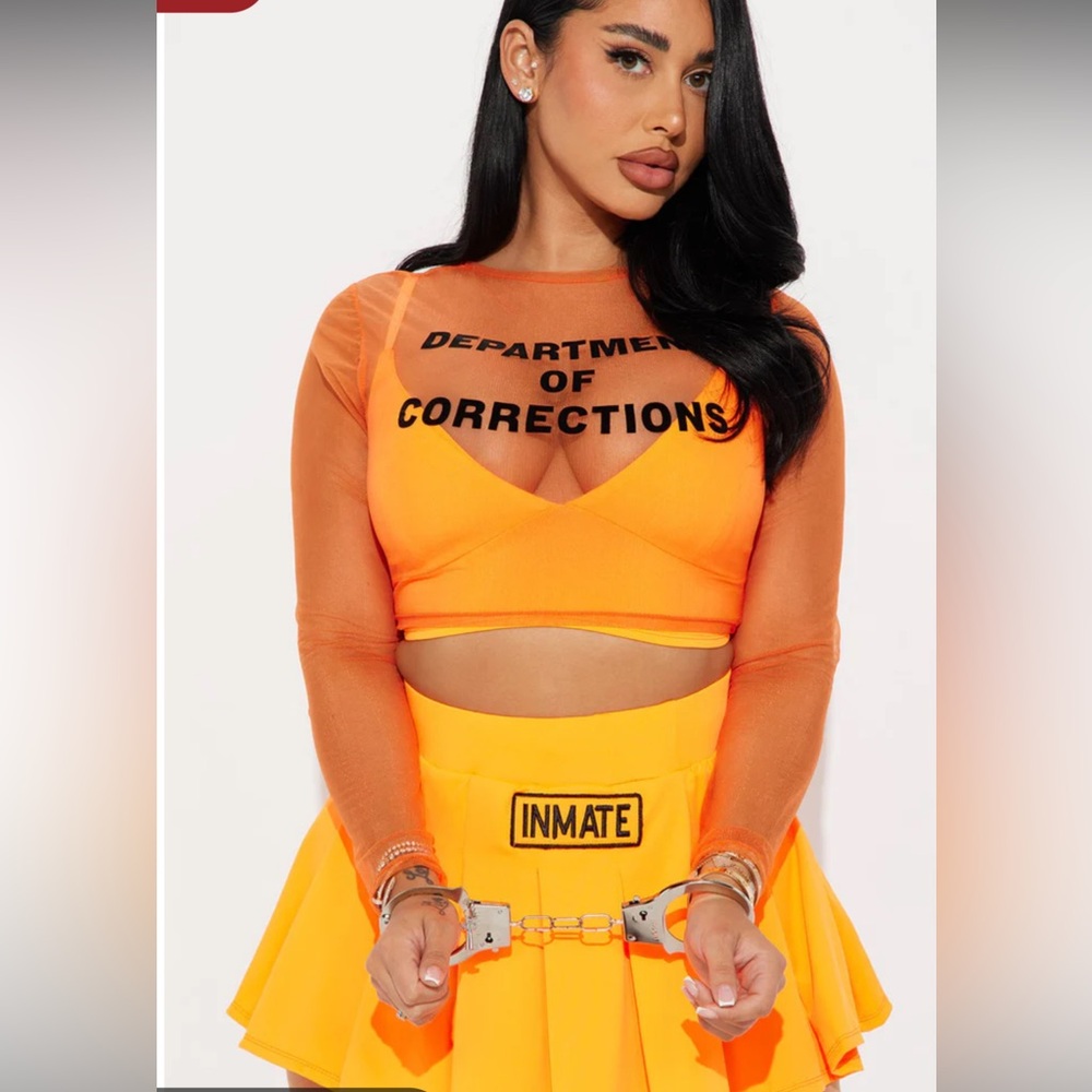 NWT Inmate Halloween costume size small